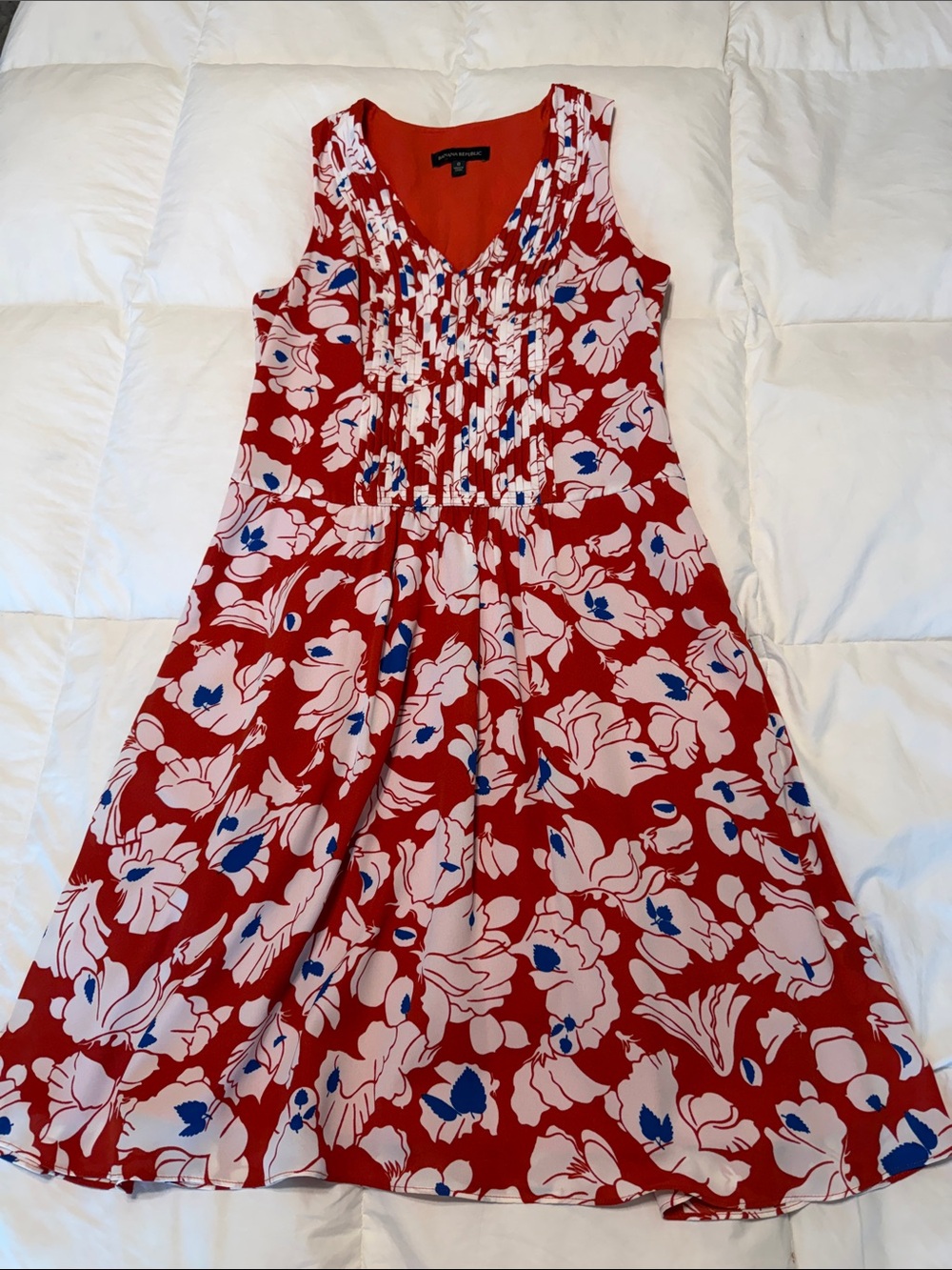 Banana Republic- Red Floral V-Neck Sleeveless Dress - Coquette, Minimalist